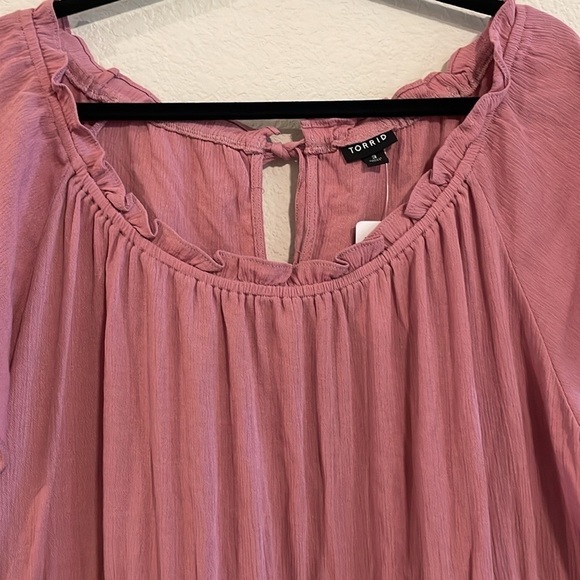 Torrid Women Peplum Top 3X Pink Tie Back Stretch Ruched Waist Short Sleeve - Picture 8 of 17